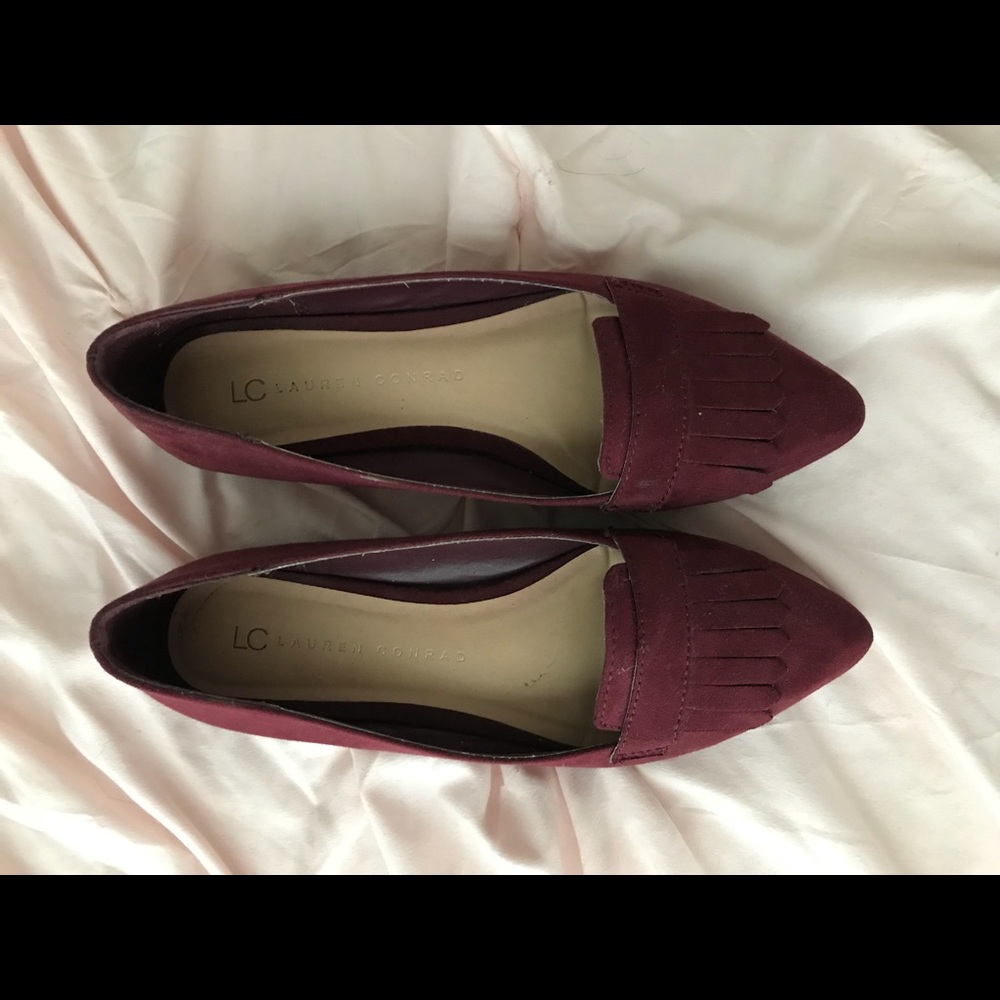 LC Lauren Conrad Loafers in Burgundy